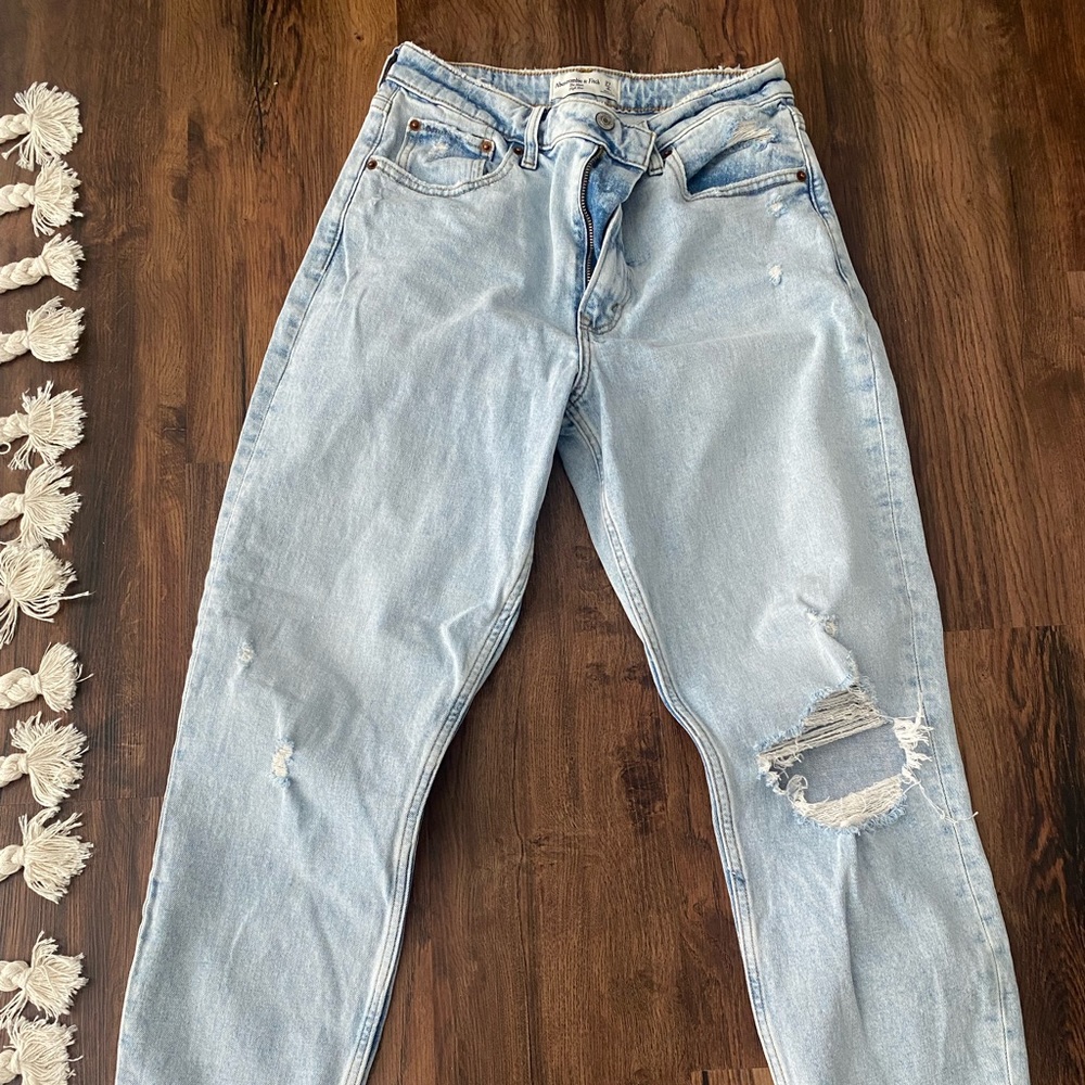 Abercrombie jeans